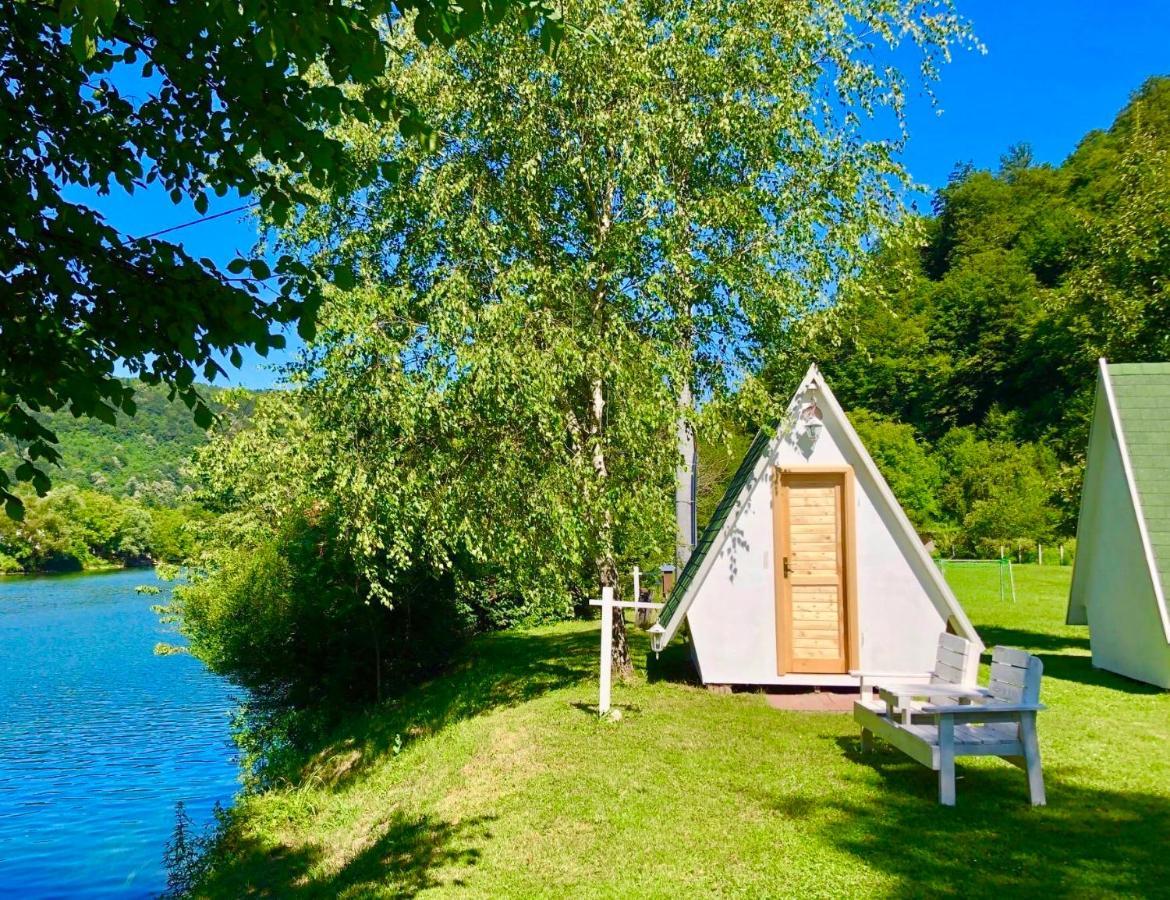 Una Kamp Hotel Bosanska Krupa Luaran gambar