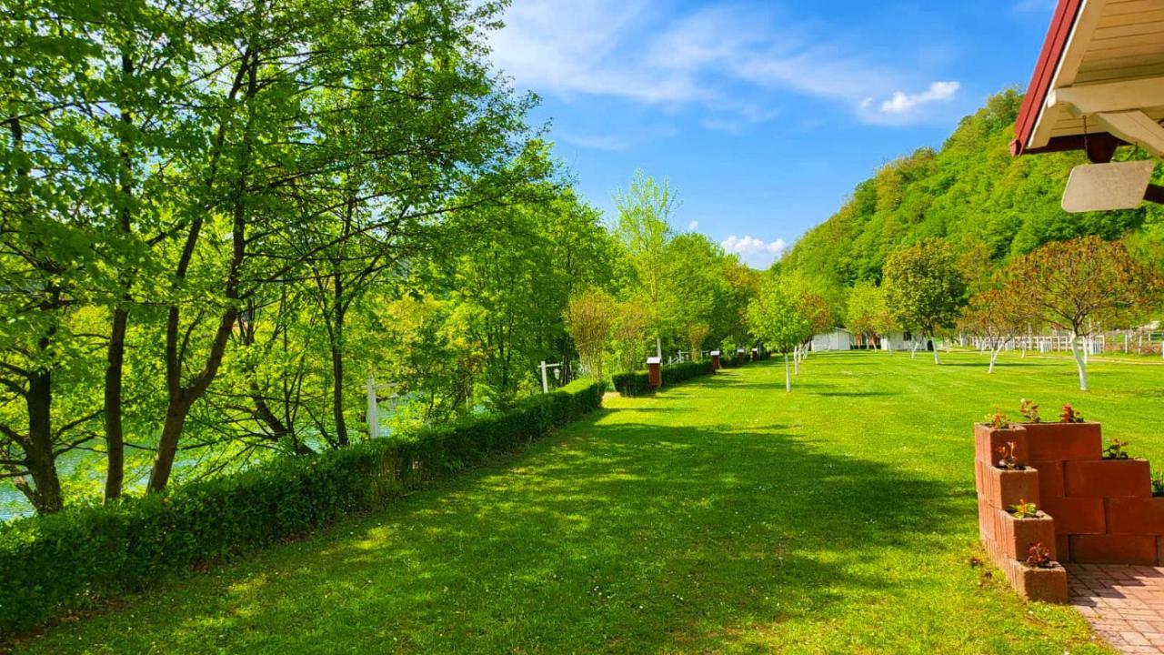 Una Kamp Hotel Bosanska Krupa Luaran gambar